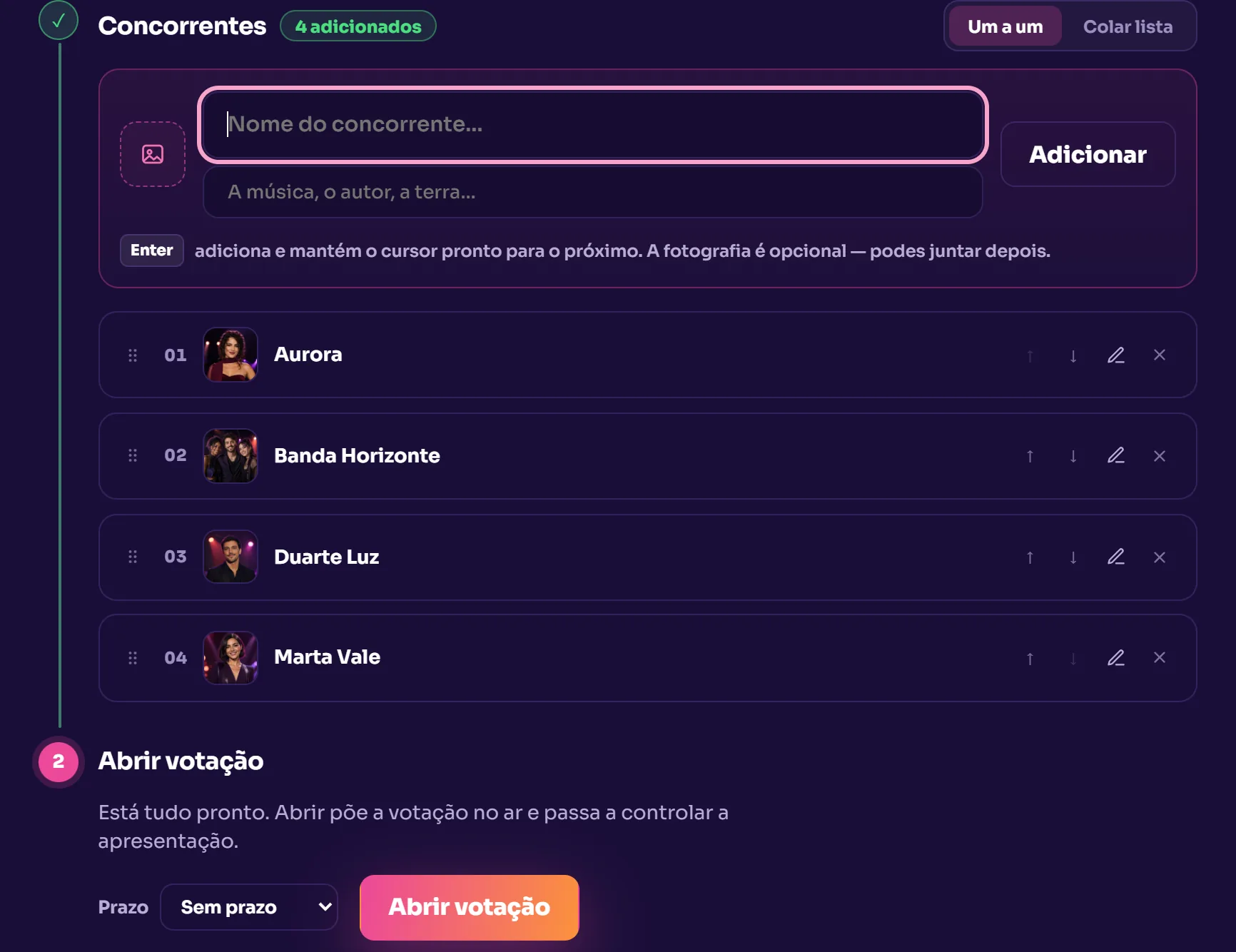 O painel do organizador com quatro concorrentes inscritos — Aurora, Banda Horizonte, Duarte Luz, Marta Vale — e o passo seguinte à vista: «Abrir votação».